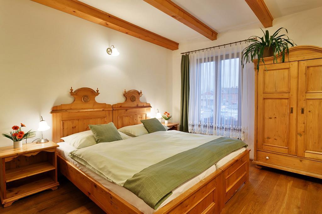 Penzion U Kriveho Psa Frýdek-Místek Kamer foto
